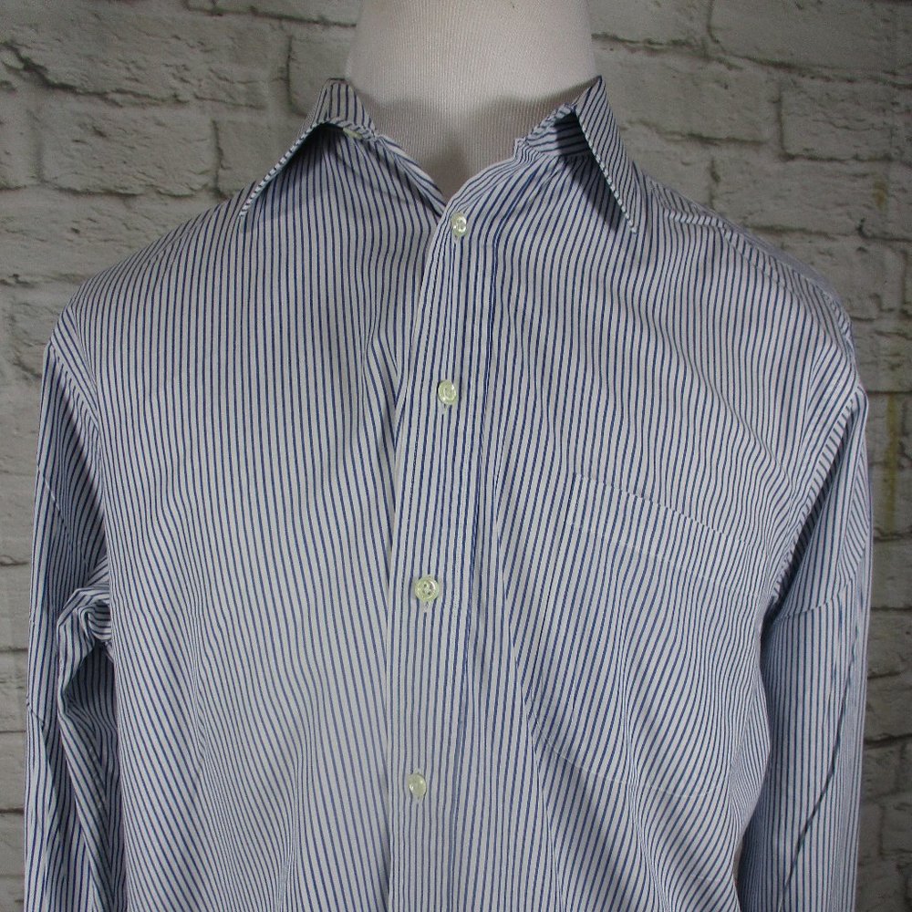 Burberrys of London Button Front White Blue Stripe